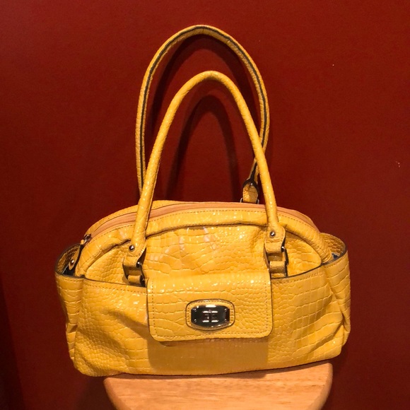 NWOT Purse - Picture 1 of 11